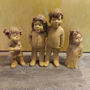 RARE Vintage Lee Bortin Mom and Dad with Kids Clay Sculptures Set (Mom Repaired)